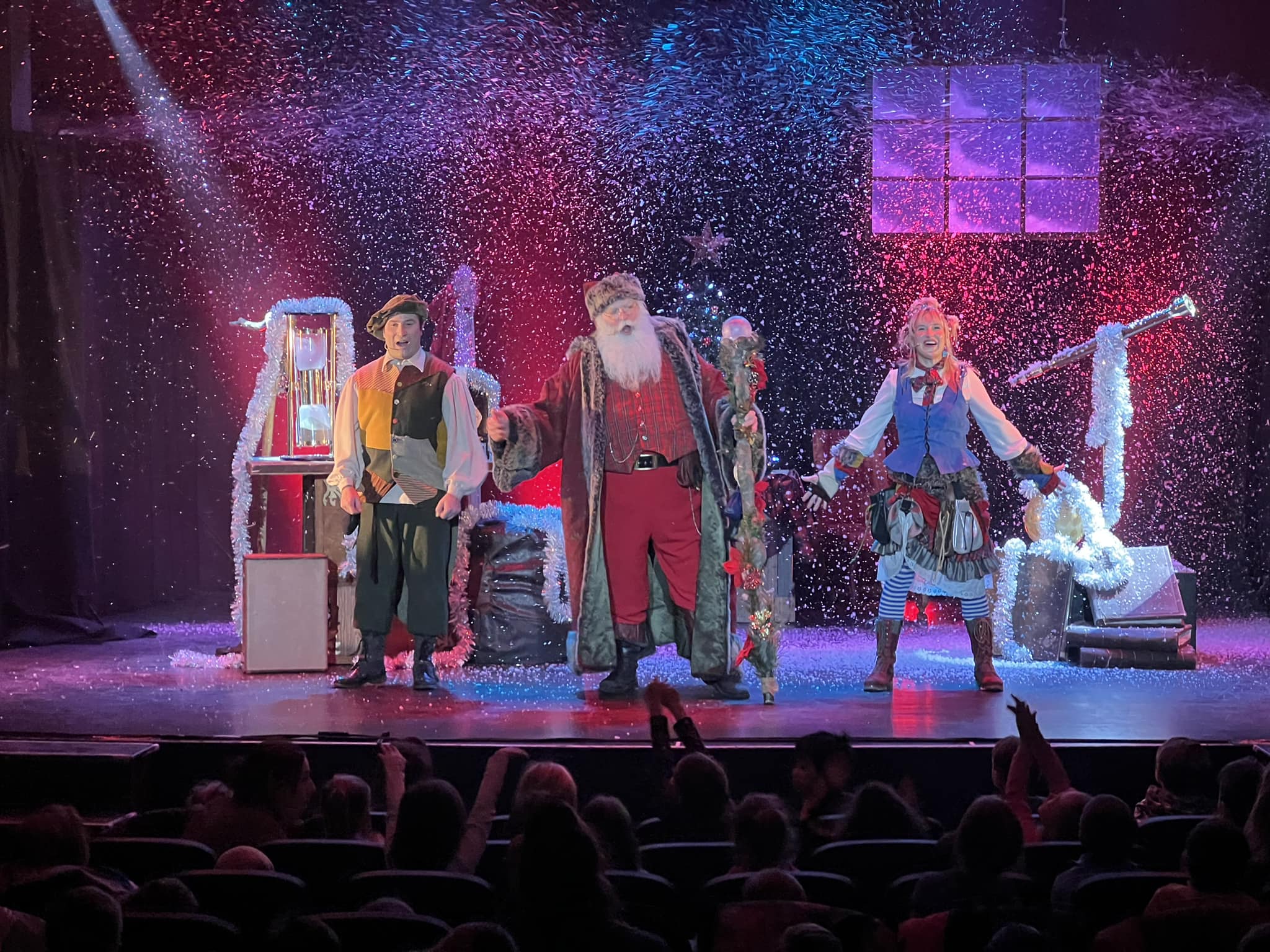 Carte-cadeau de 35 $ - Salle Laurent-Paquin<br><h5 style="color: rgb(255,0,0)">Carte-cadeau envoyée par courriel</h5> – Image 5