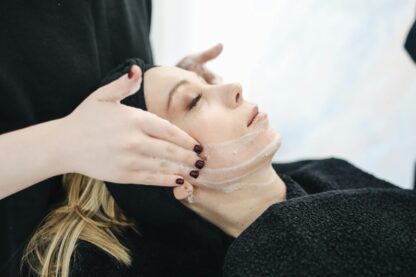 Chèque-cadeau de 100 $ - Soins médico-esthétiques