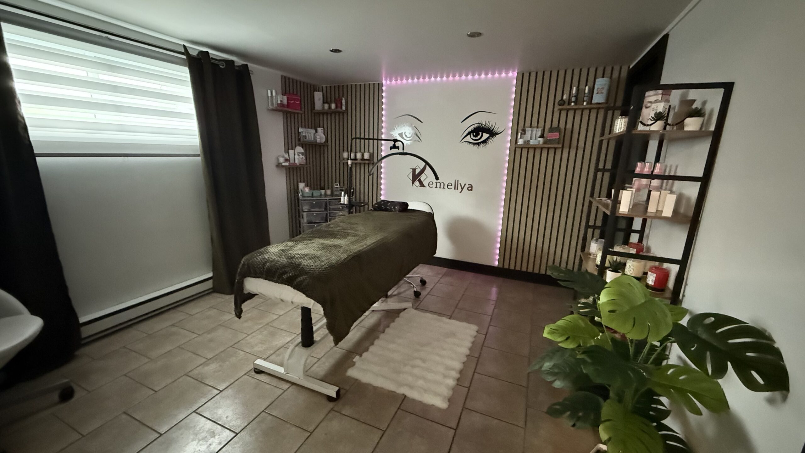 Forfait d’épilation laser -3 zones- Institut de beauté Kemellya<br><h5 style="color: rgb(255,0,0)">Forfait envoyé par courriel</h5> – Image 3
