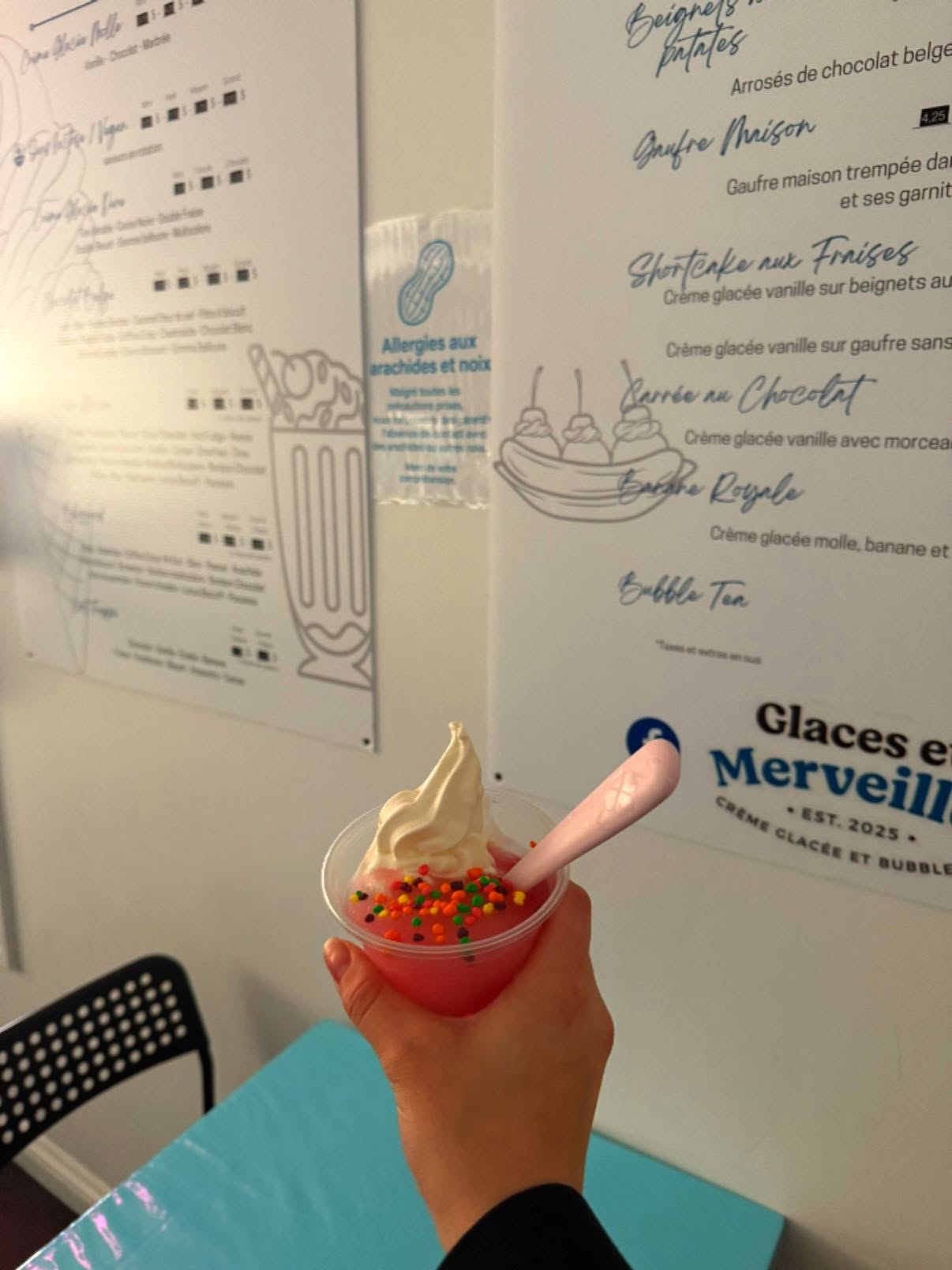 Chèque-cadeau de 25$ - Glaces & Merveilles / Bar laitier et bubble tea – Image 5